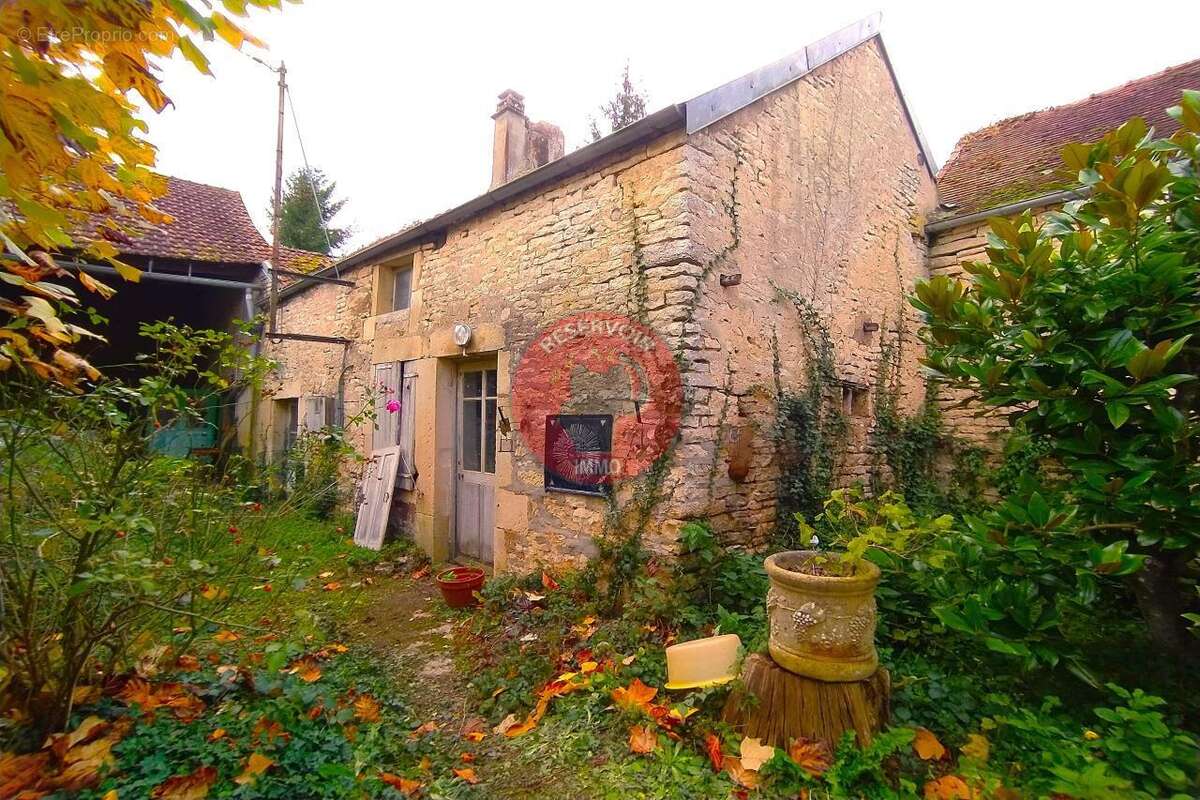 Maison à MONTBARD