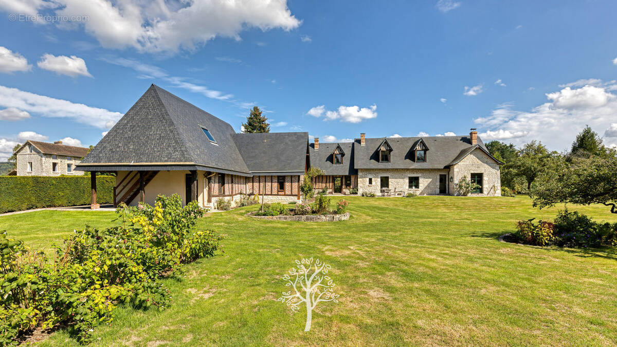 Maison à SAINT-MARTIN-DE-BOSCHERVILLE