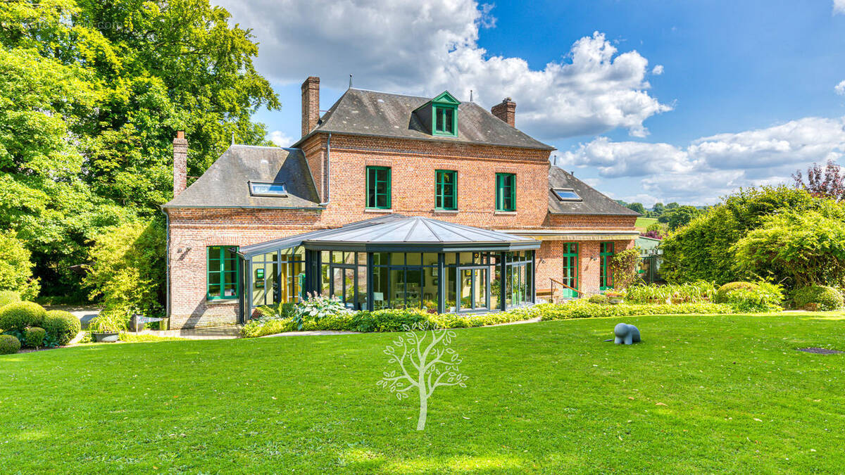 Maison à NEUFCHATEL-EN-BRAY