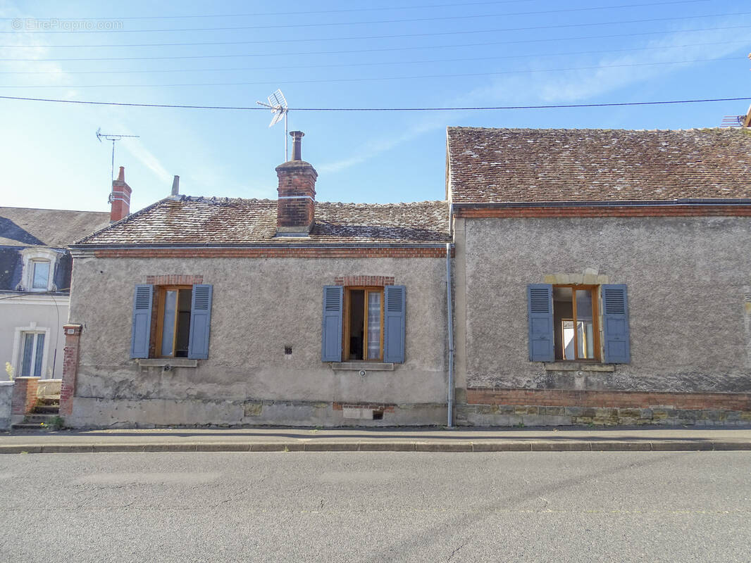 Maison à CHATRES-SUR-CHER