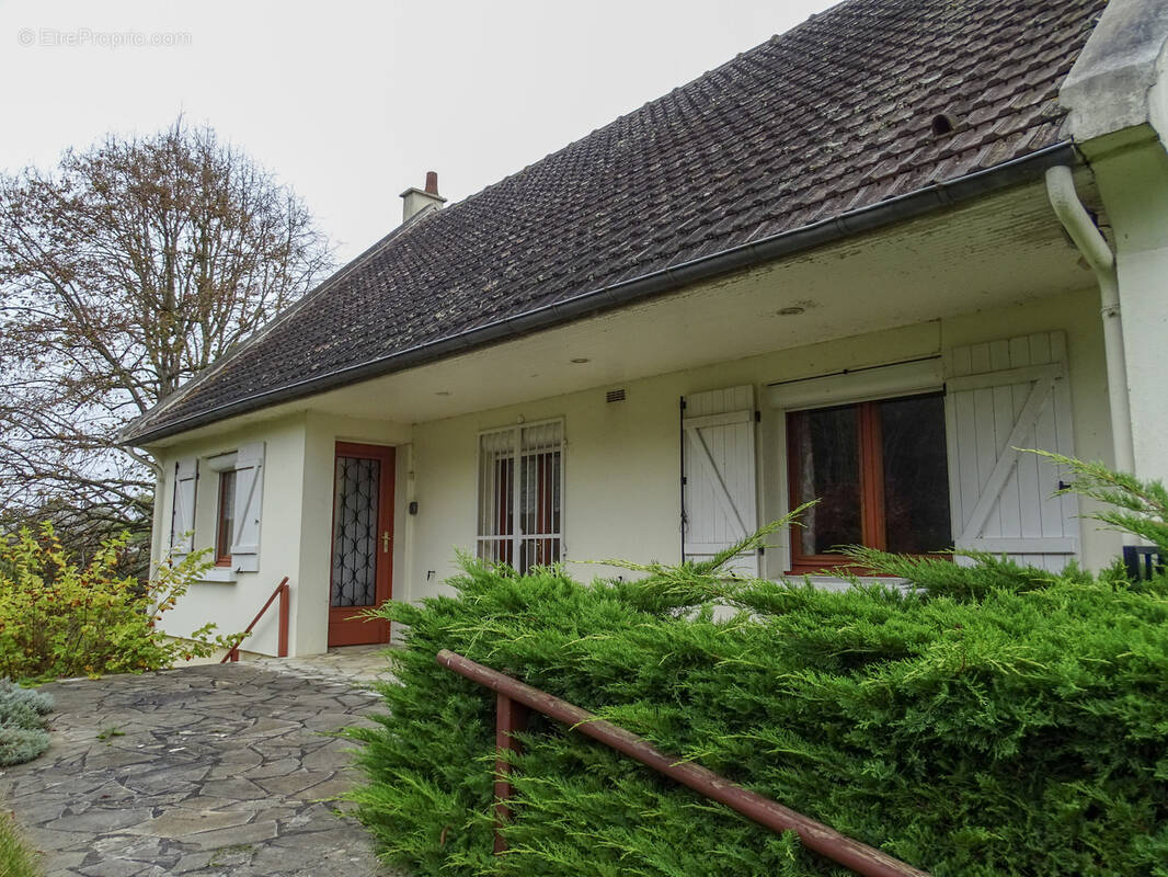 Maison à VILLEFRANCHE-SUR-CHER