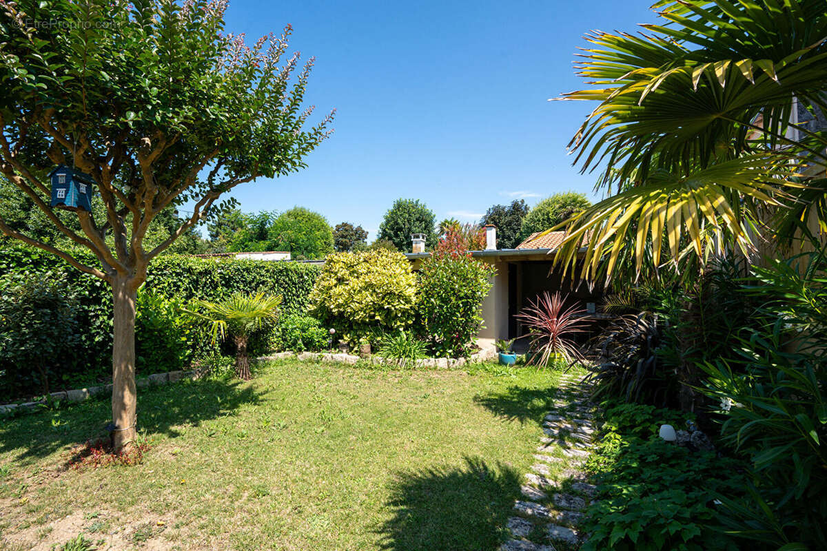 Maison à LA ROCHELLE