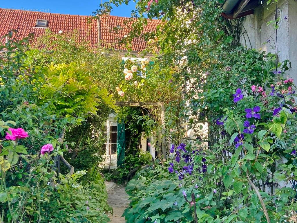 Maison à NOISY-LE-ROI