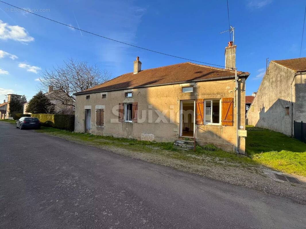 Maison à SEMUR-EN-AUXOIS