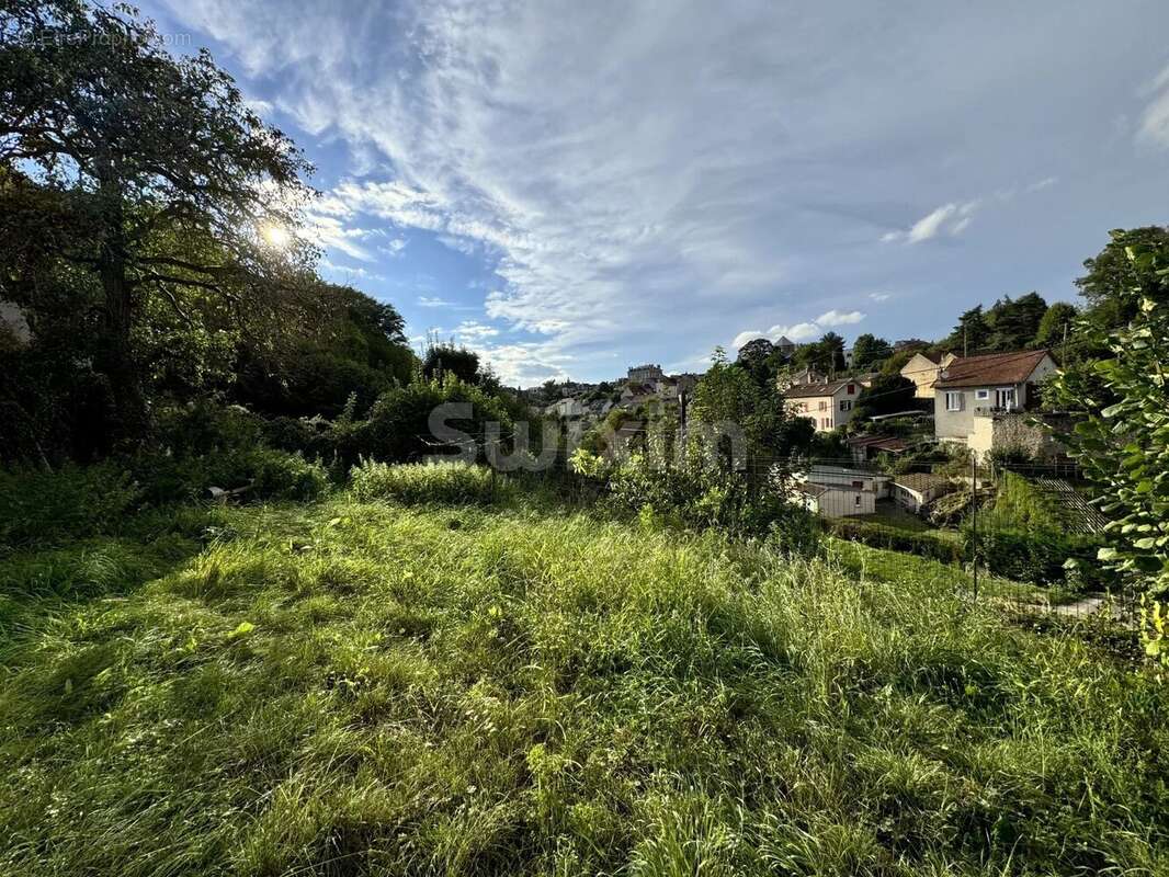 Maison à AVALLON