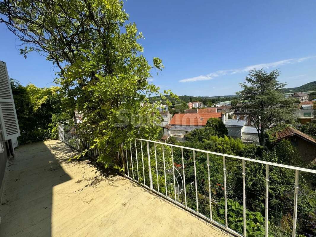 Maison à MONTBARD