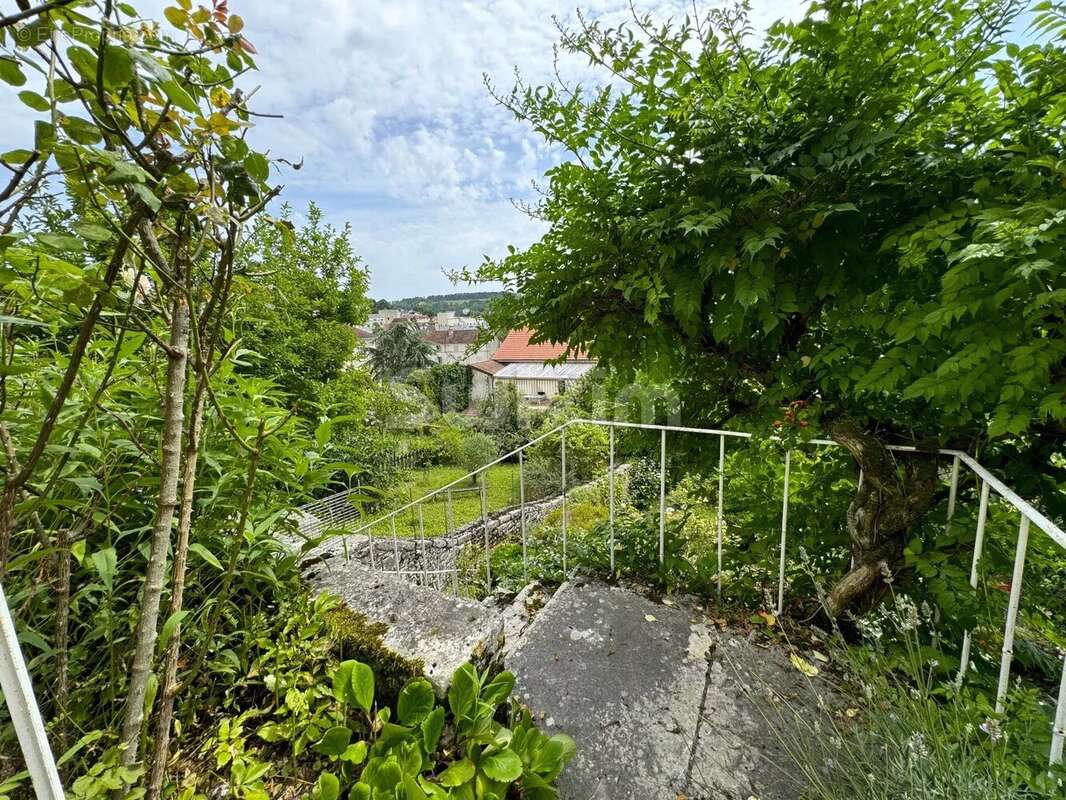 Maison à MONTBARD