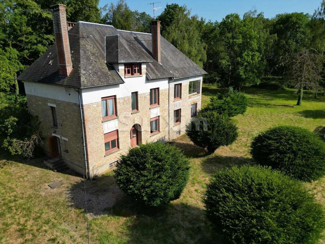 Maison à VEZELAY