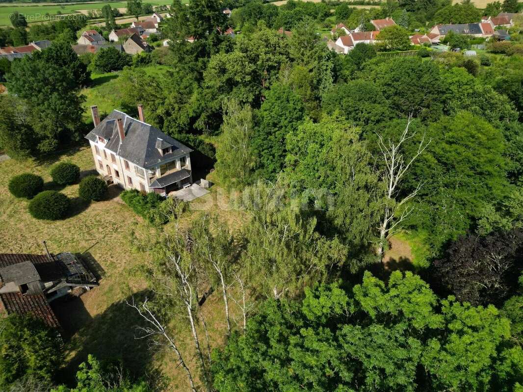 Maison à VEZELAY