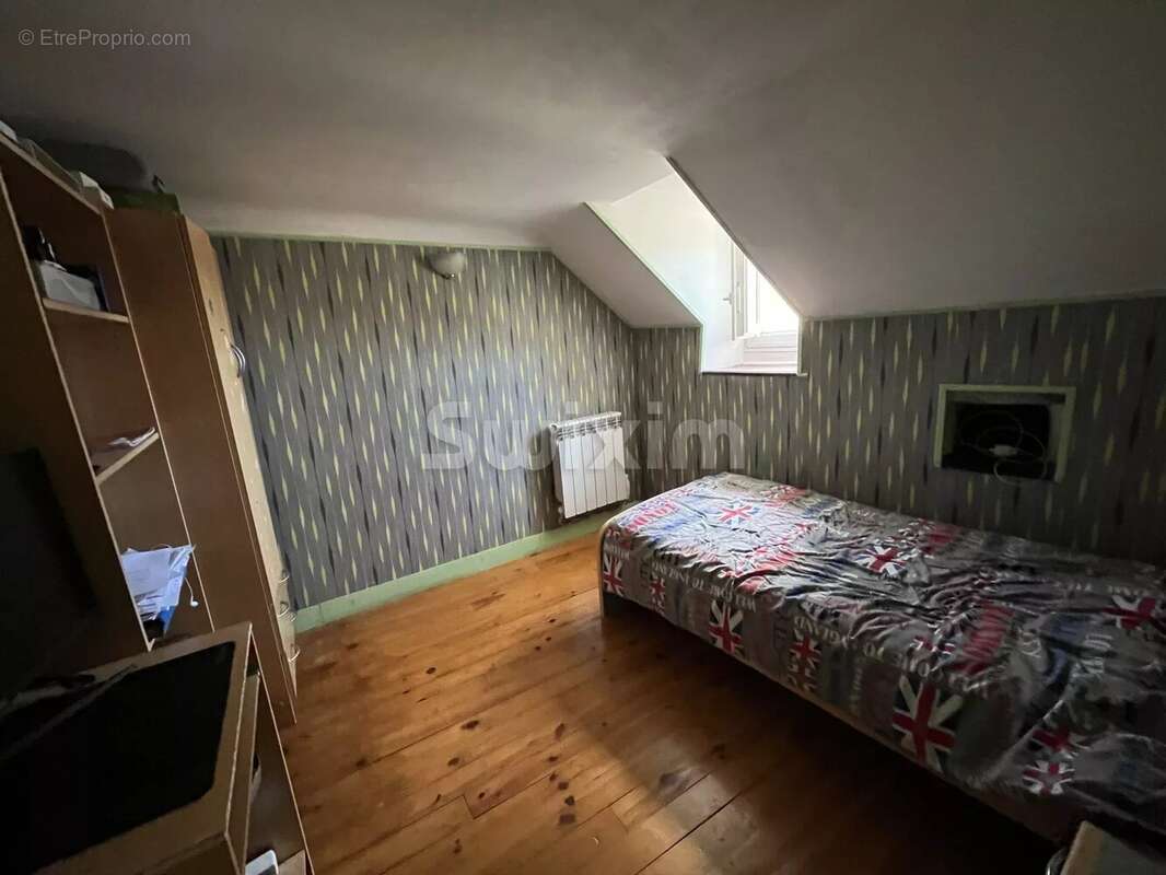 Appartement à SERMIZELLES