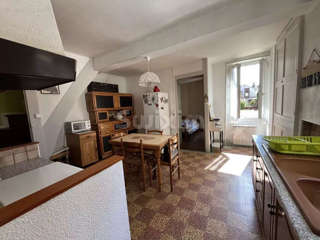 Appartement à SERMIZELLES