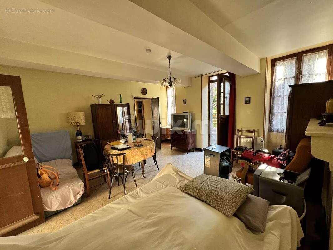 Appartement à LORMES