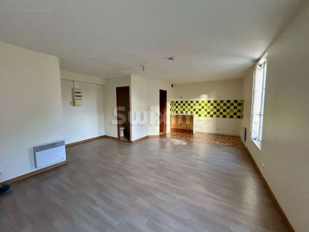 Appartement à ANCY-LE-FRANC