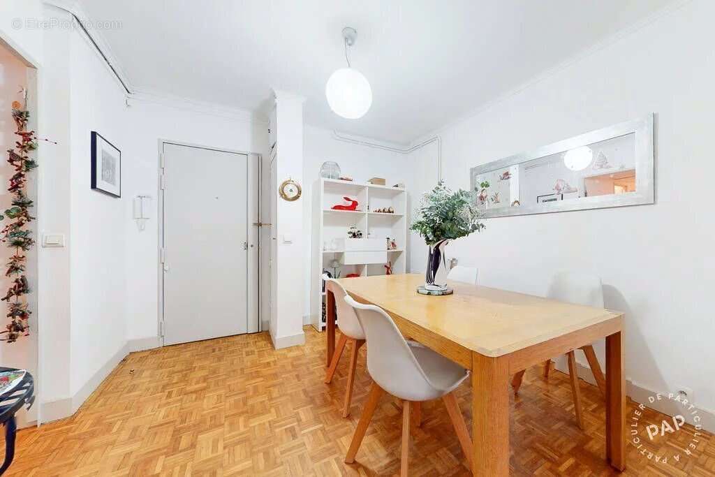 Appartement à LEVALLOIS-PERRET