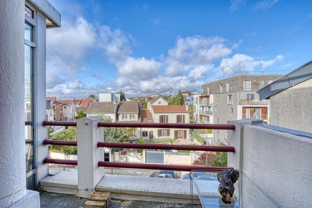 Appartement à SURESNES