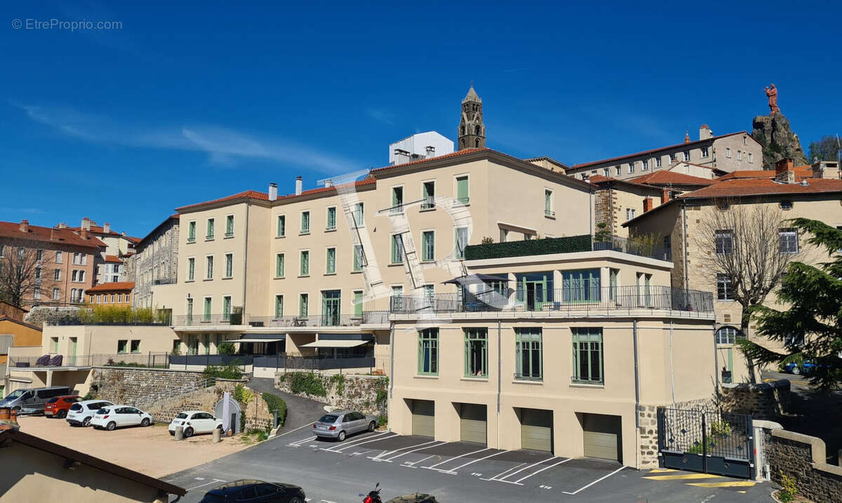 Appartement à LE PUY-EN-VELAY