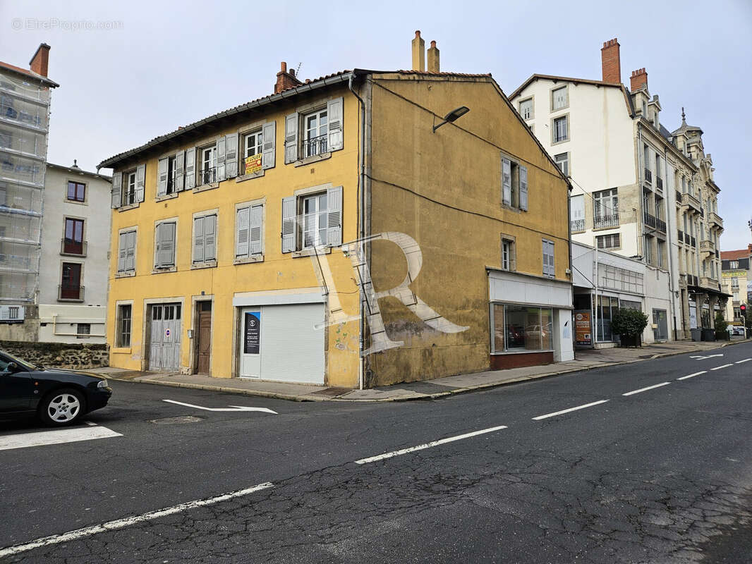 Appartement à LE PUY-EN-VELAY