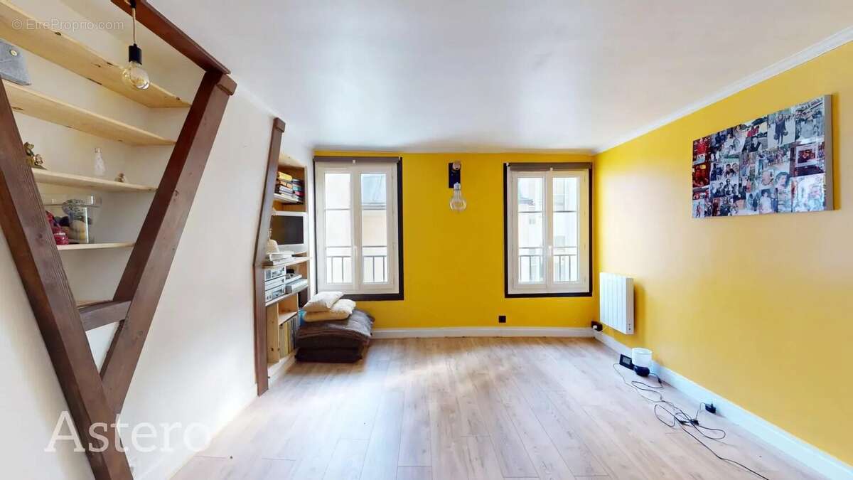 Appartement à PARIS-9E