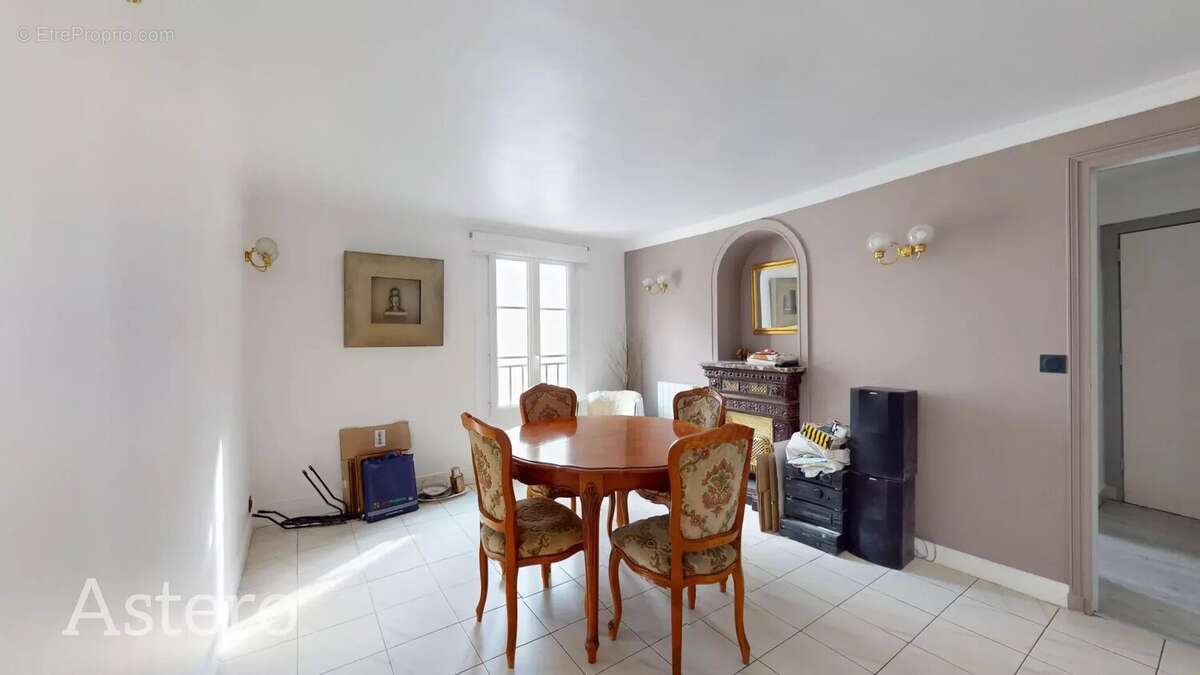 Appartement à PARIS-9E