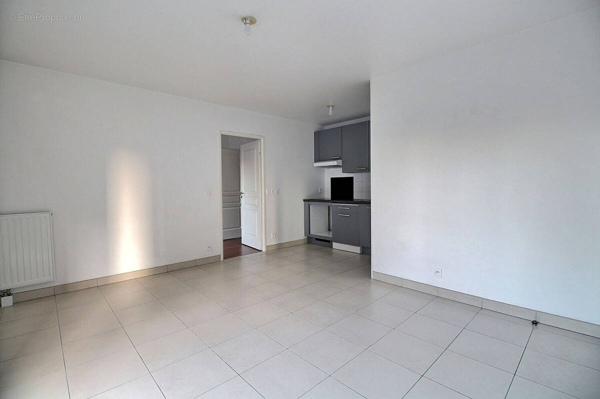 Appartement à COLOMBES