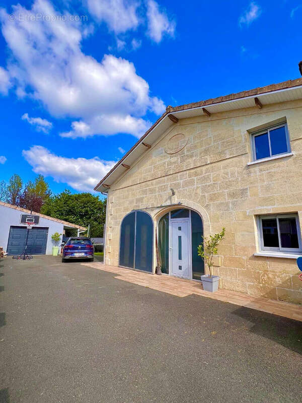 Maison à SAINT-LOUBES