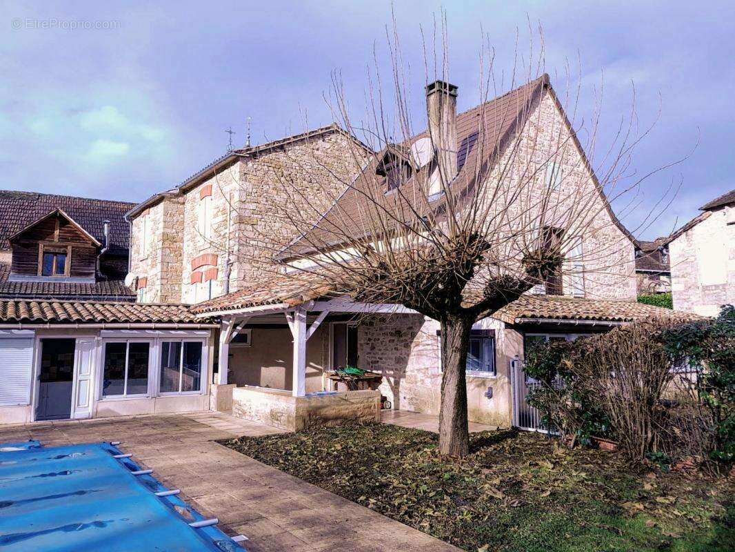 Maison à CAYLUS