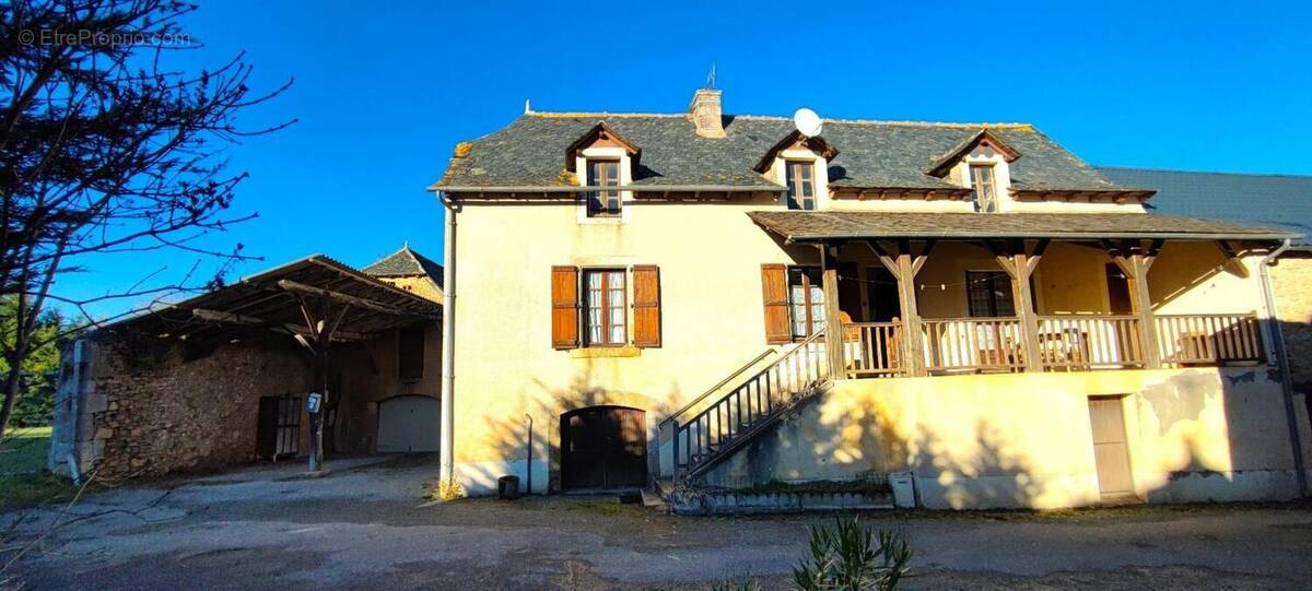 Maison à VALZERGUES