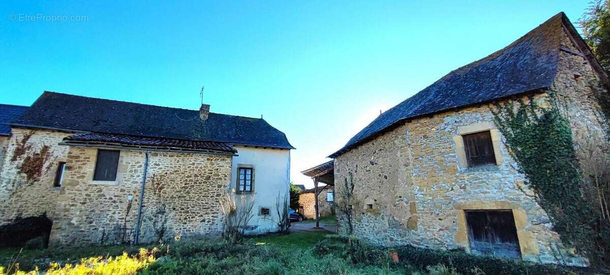 Maison à VALZERGUES