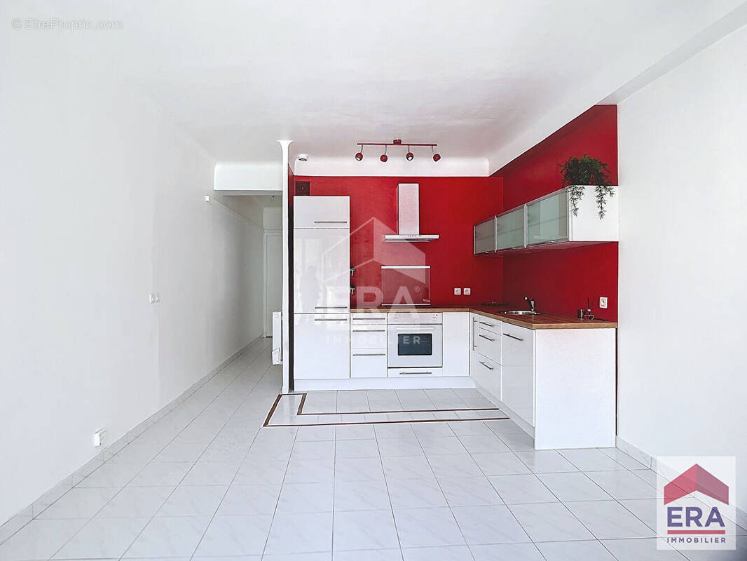 Appartement à MARSEILLE-7E