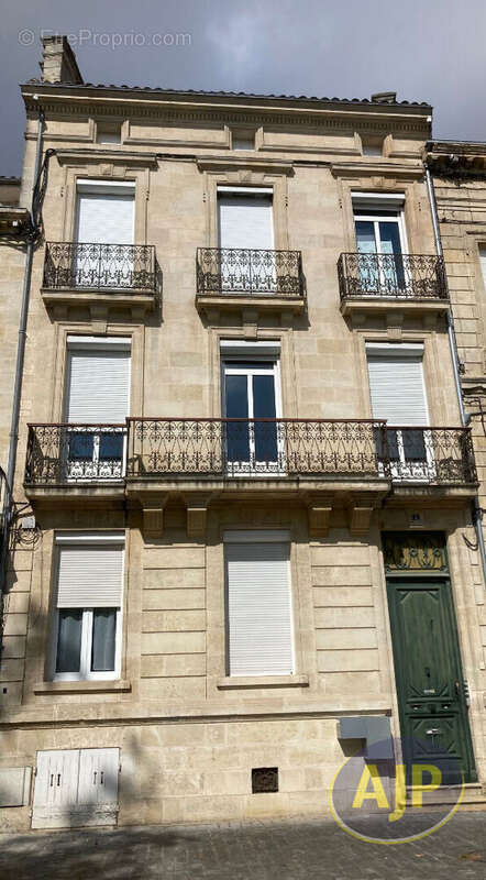 Appartement à PAUILLAC