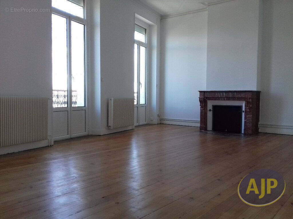 Appartement à PAUILLAC