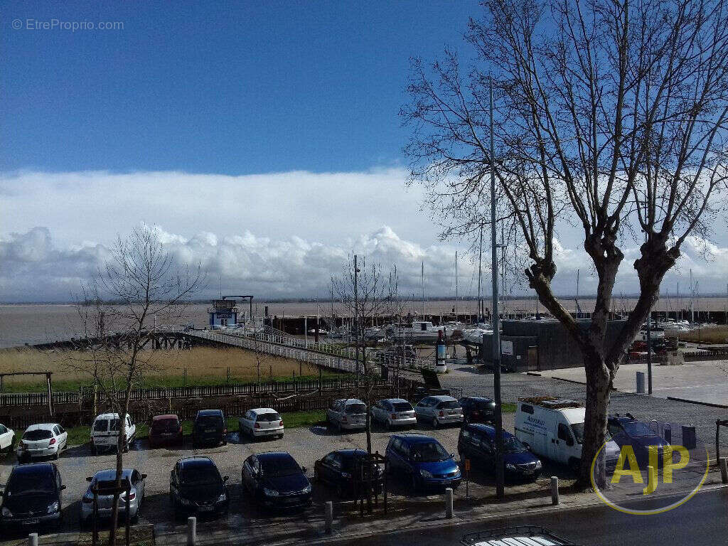 Appartement à PAUILLAC