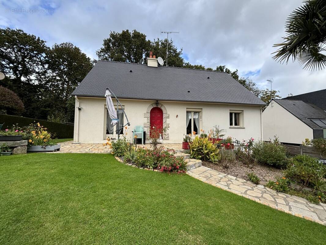 Maison à FOUGERES