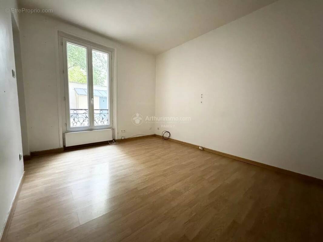 Appartement à PARIS-12E