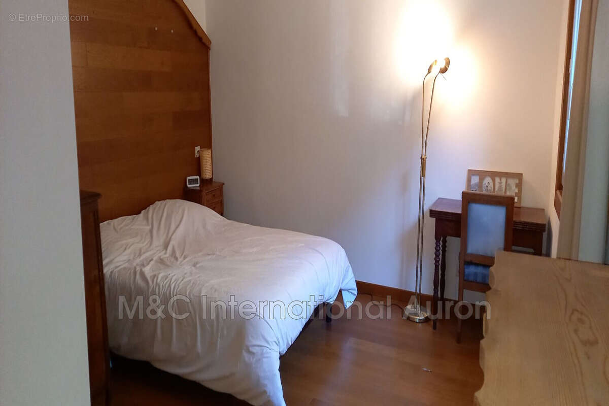 Appartement à SAINT-ETIENNE-DE-TINEE