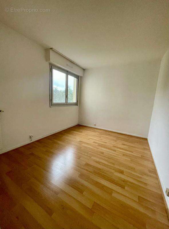 Appartement à LES ULIS