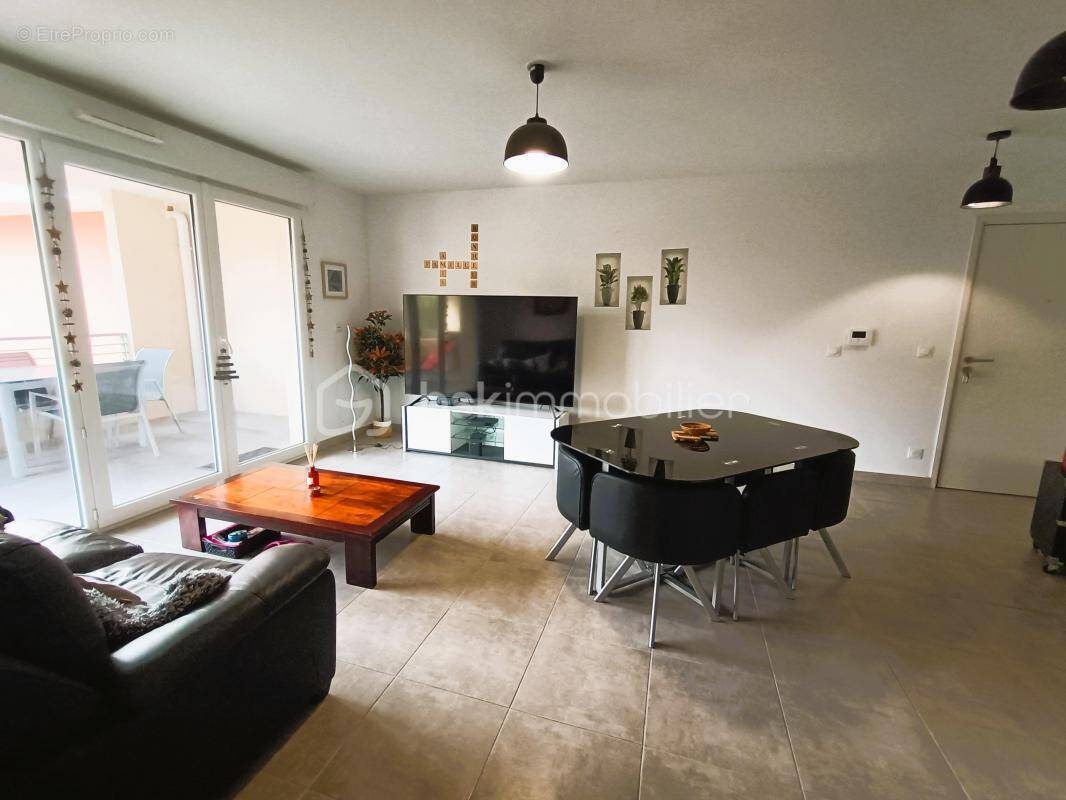 Appartement à FREJUS