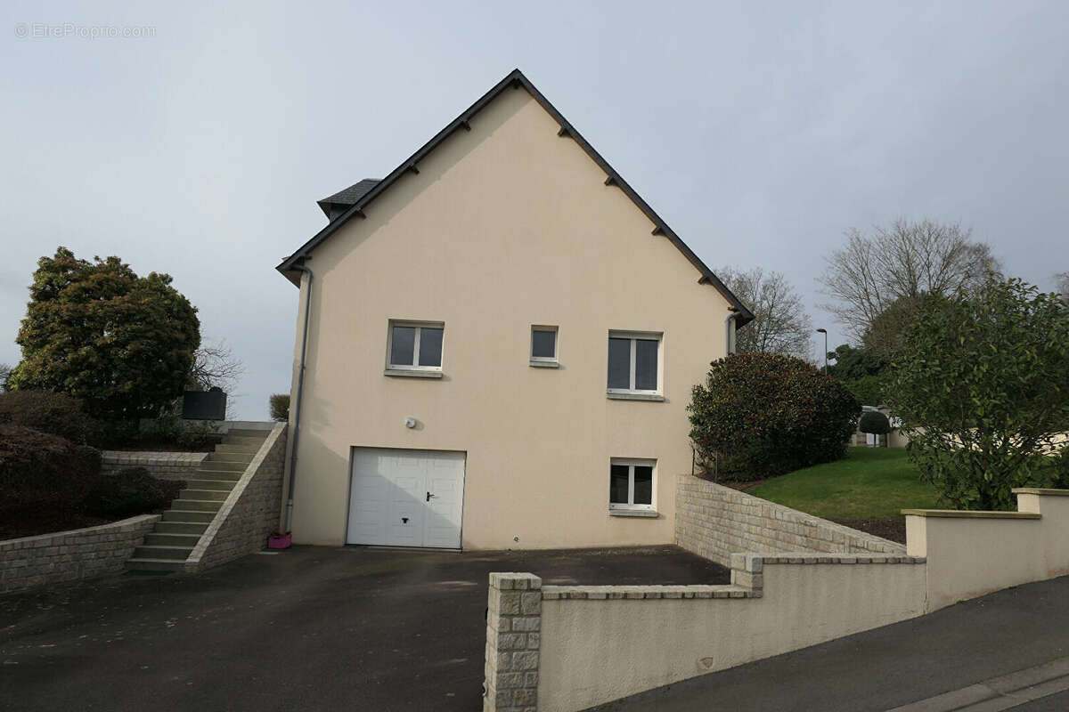 Maison à ROMAGNY