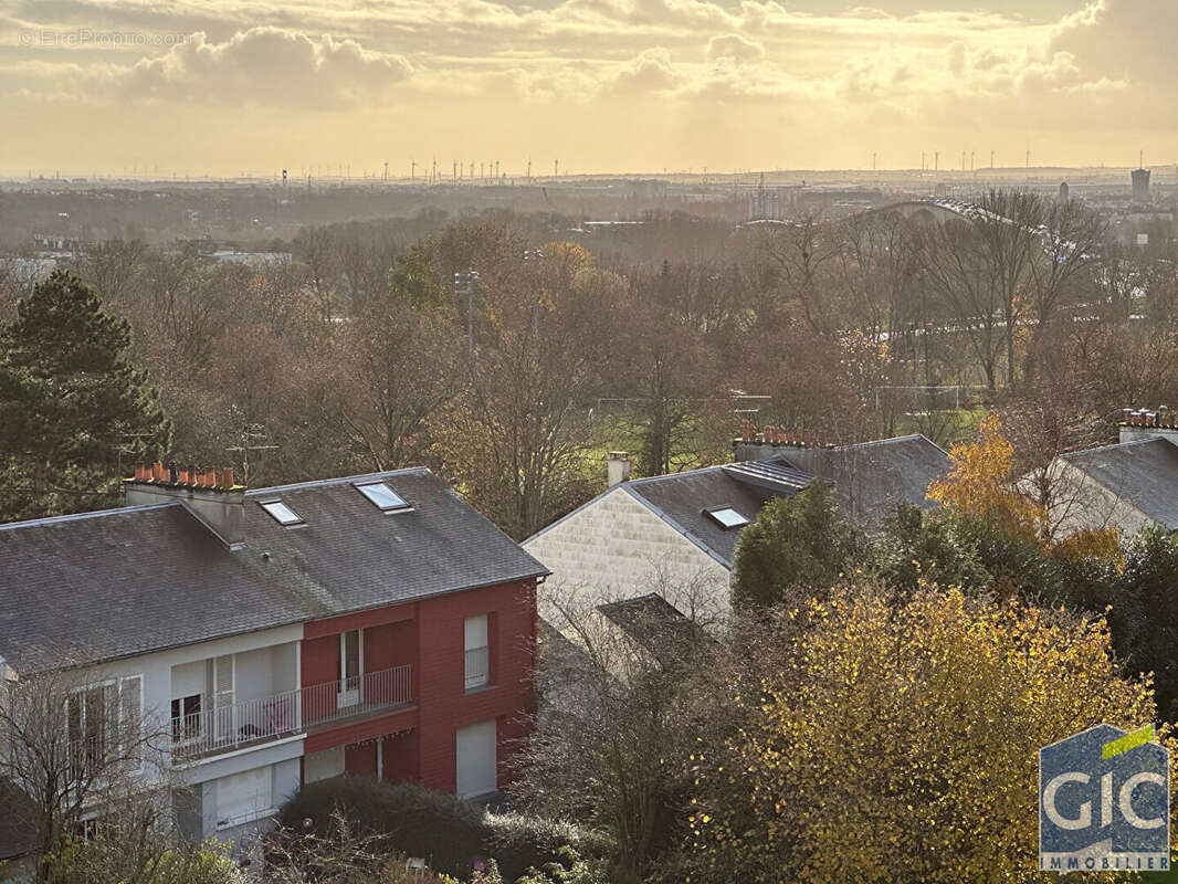 Appartement à HEROUVILLE-SAINT-CLAIR