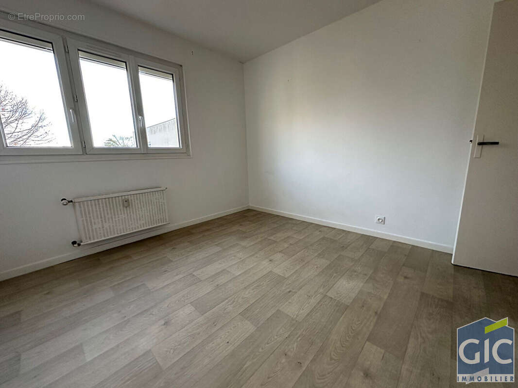 Appartement à HEROUVILLE-SAINT-CLAIR