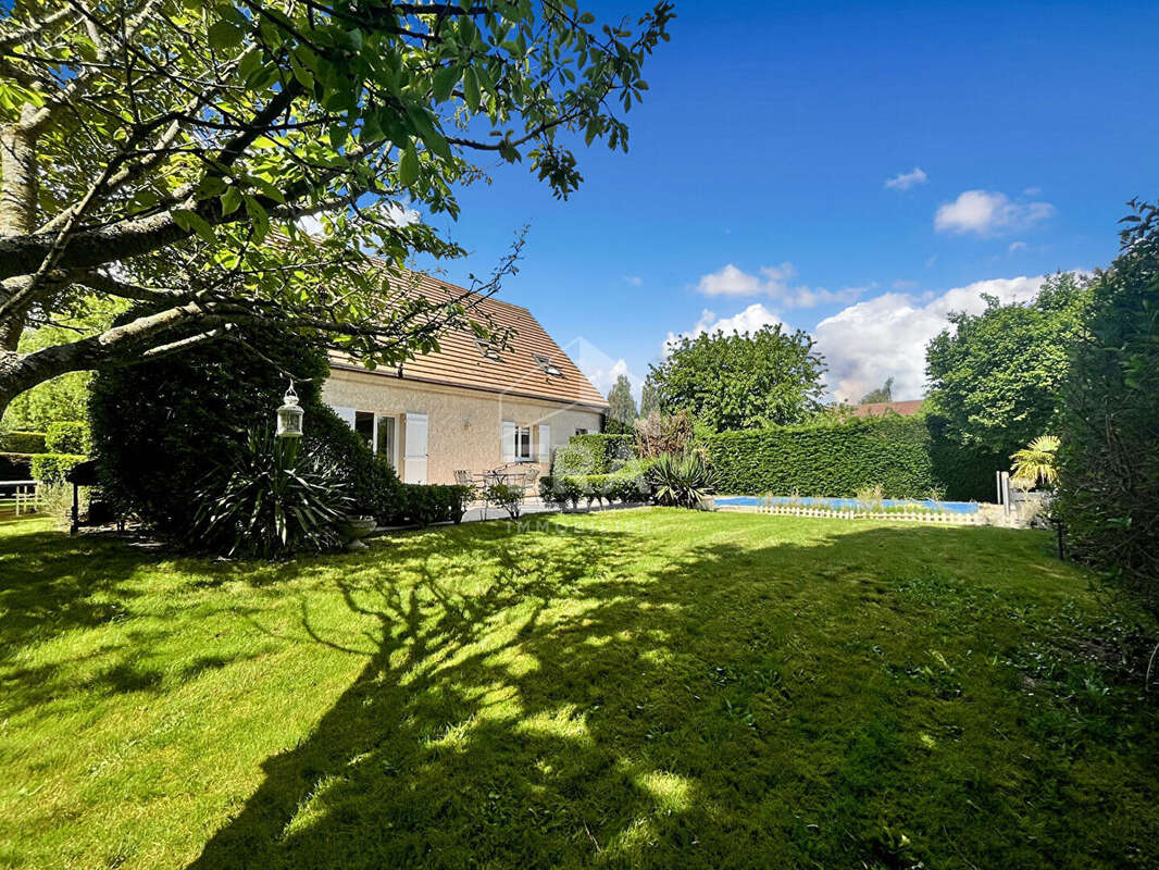 Maison à MONTFORT-L&#039;AMAURY