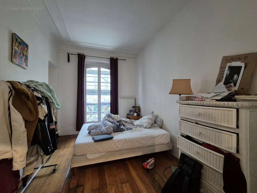 Appartement à PARIS-18E