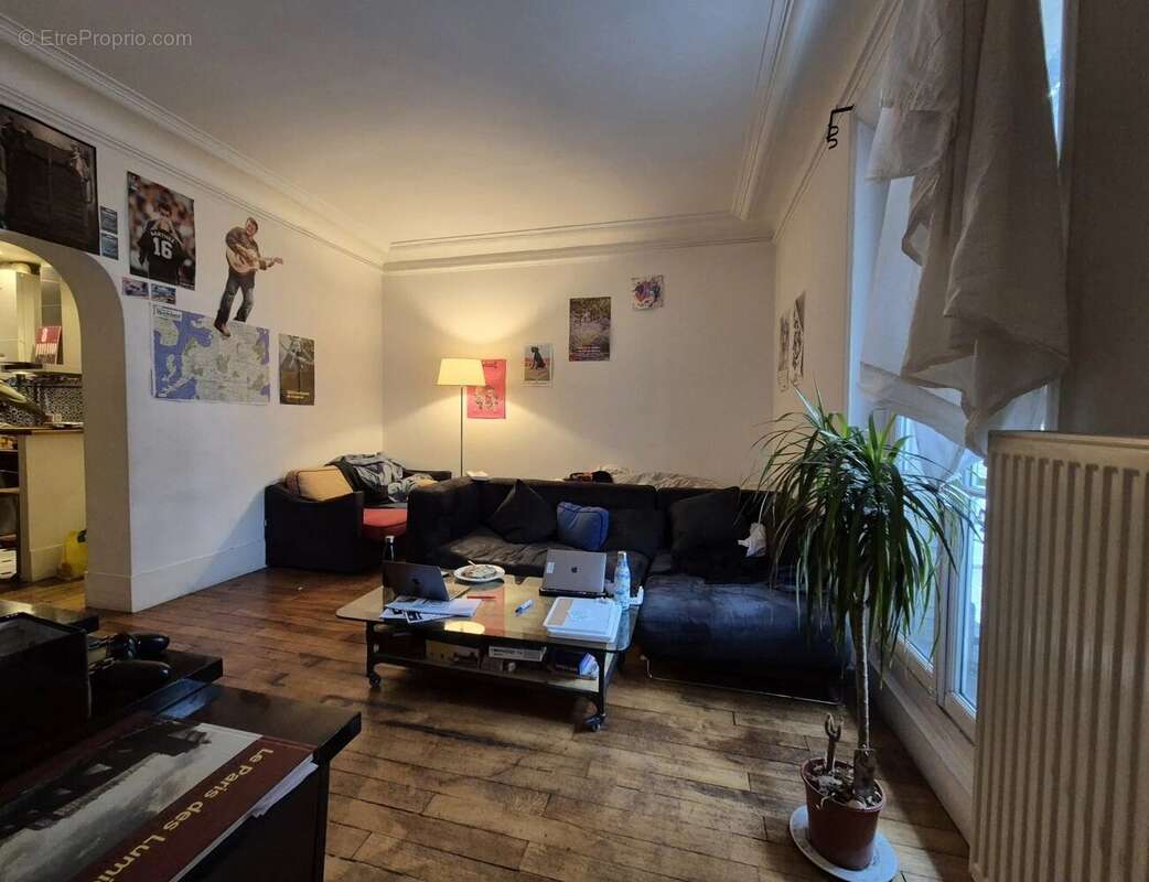 Appartement à PARIS-18E