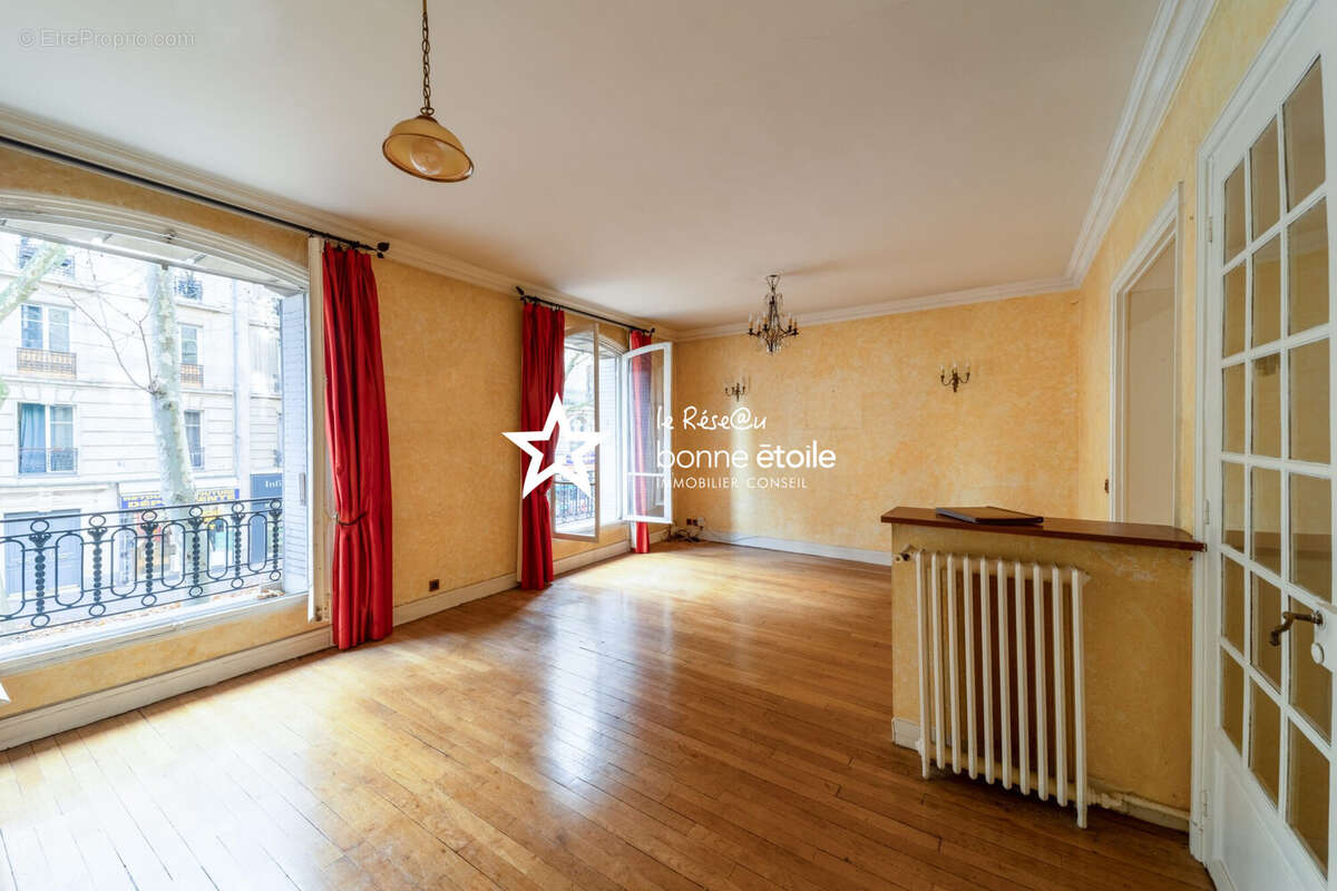 Plan  - Appartement à PARIS-19E