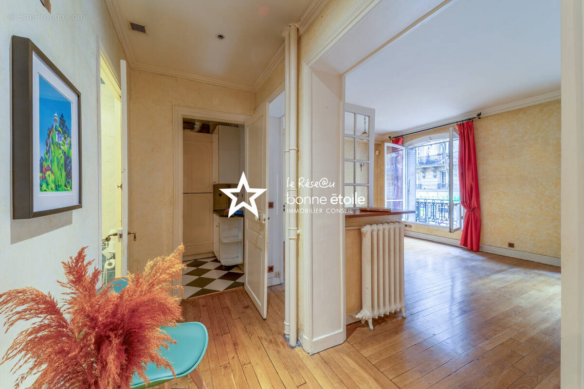 Appartement à PARIS-19E