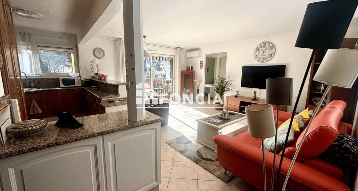 Appartement à FREJUS