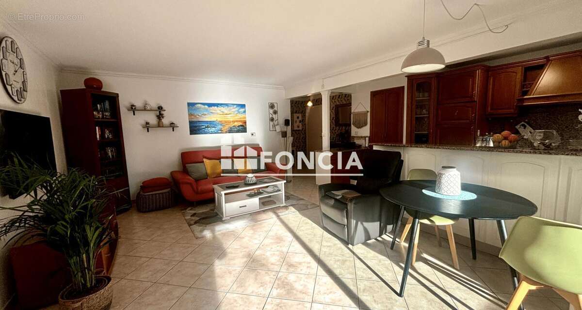 Appartement à FREJUS