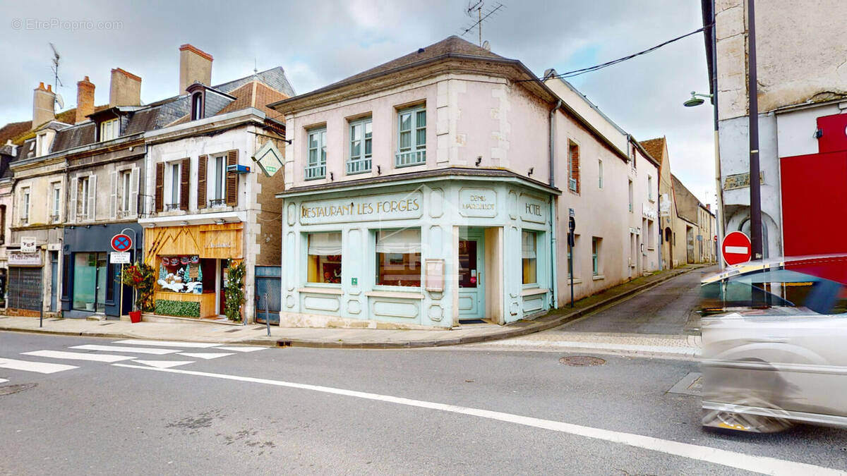 Autre à COSNE-COURS-SUR-LOIRE