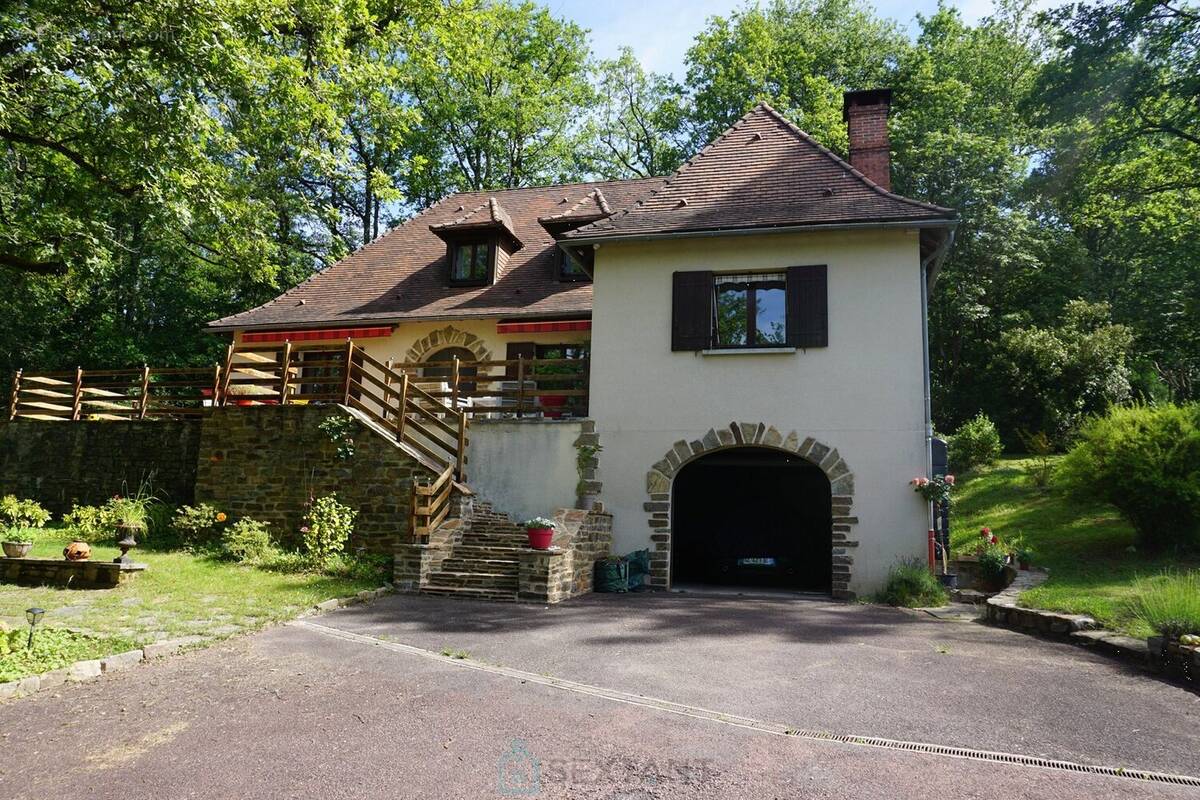 Maison à SAINT-JEAN-DE-COLE