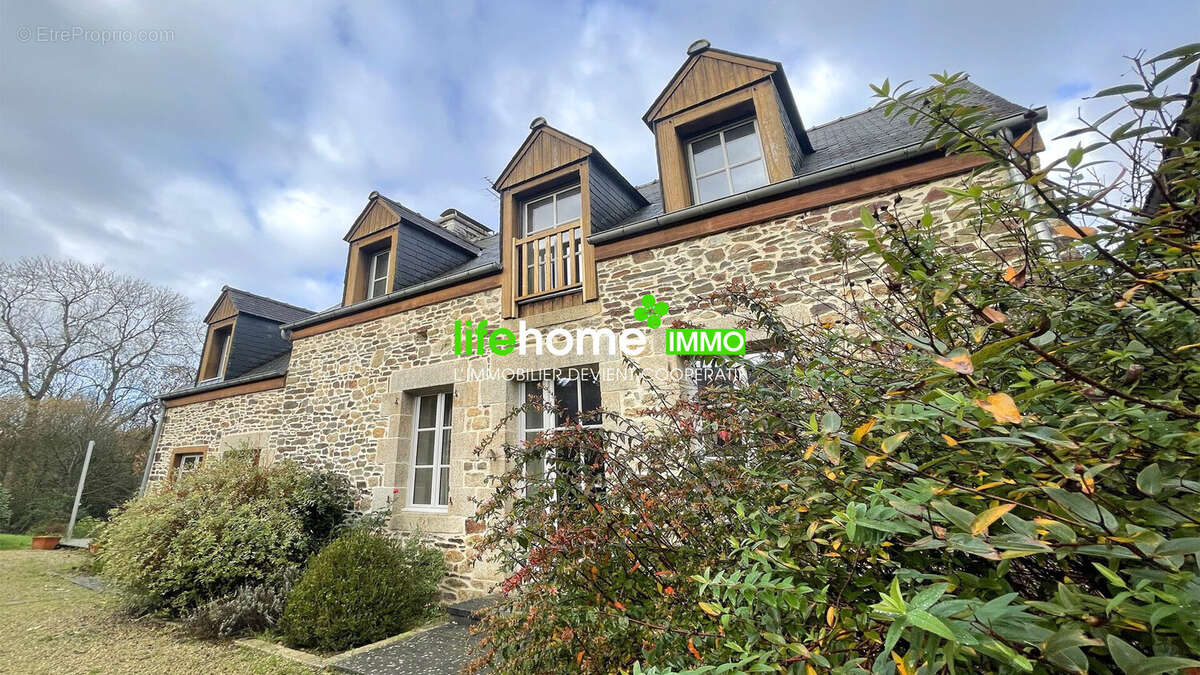 Une maison de maître de 140m2 - Maison à DINAN